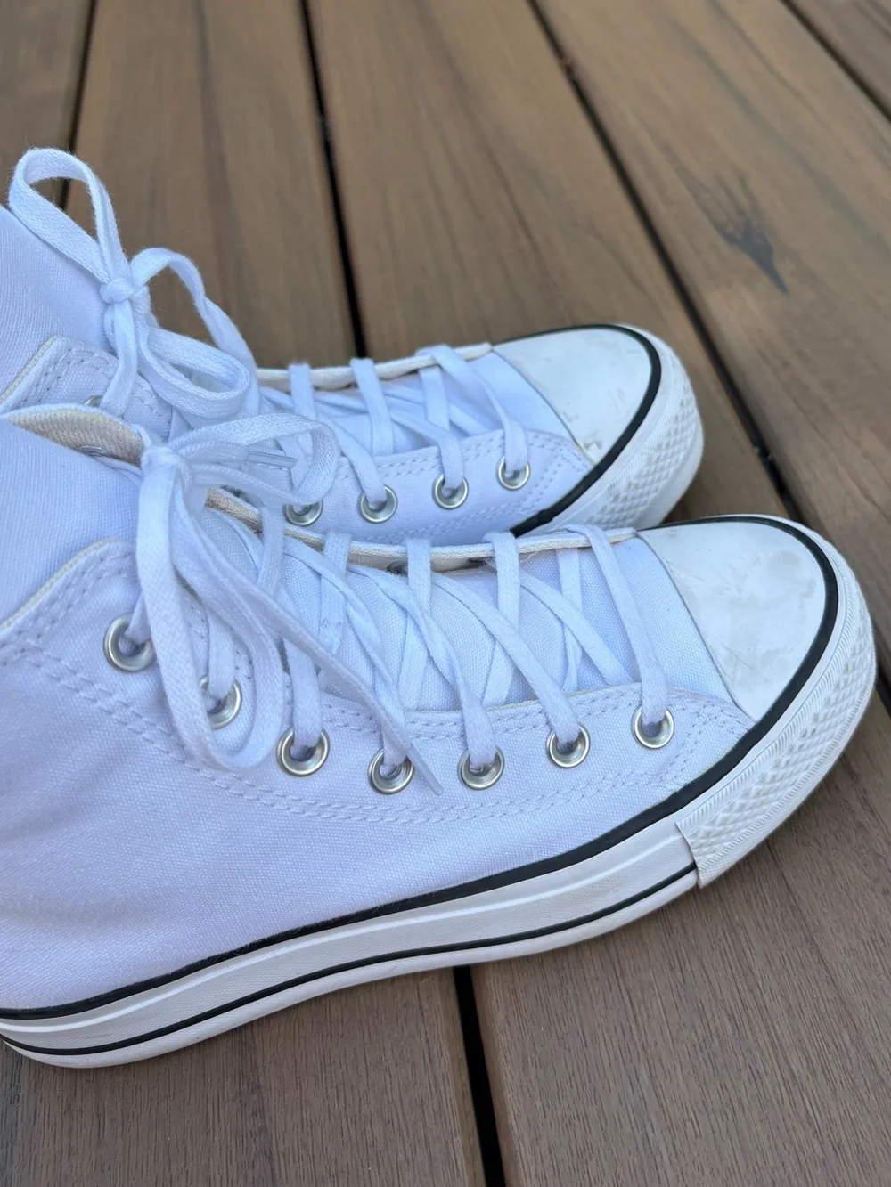 Converse Chuck Taylor All Star Lift Platform High Top White Sneakers Women’s 6